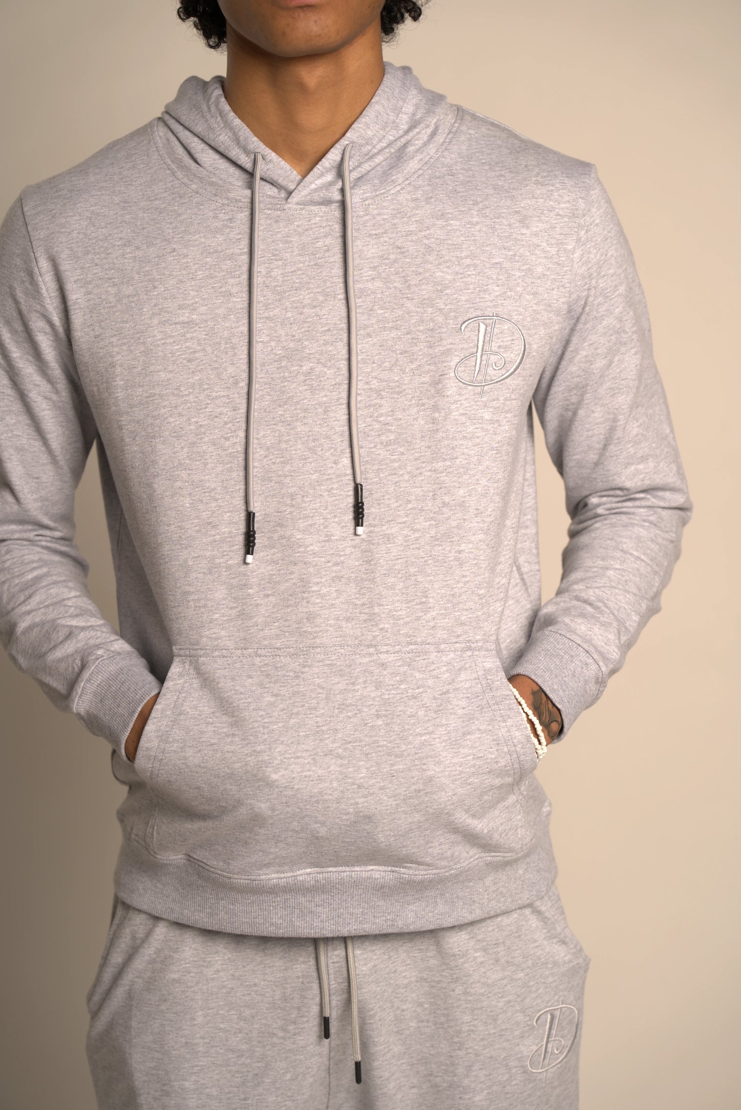 D-Hoodie