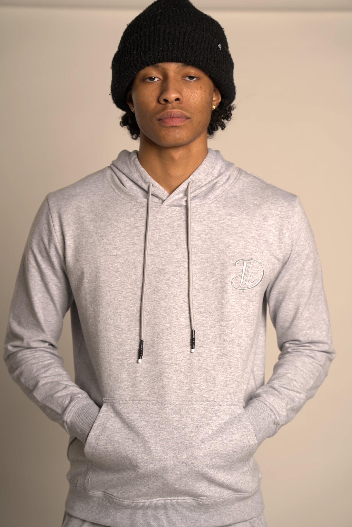 D-Hoodie